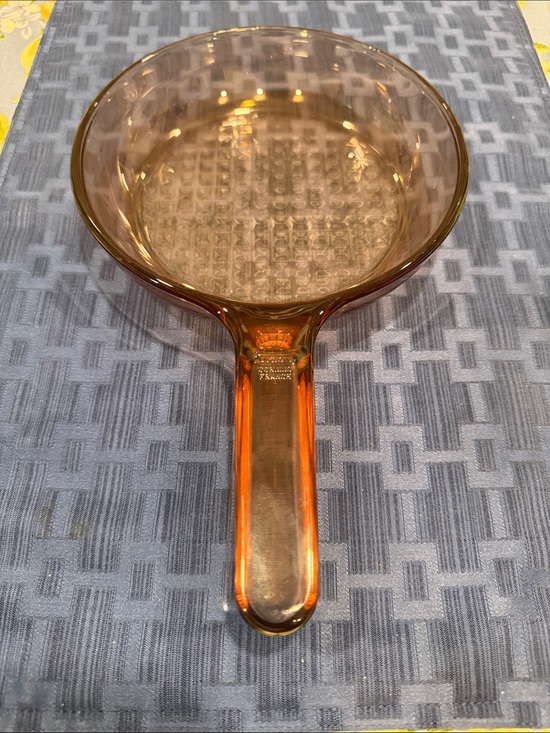 Corningware Other - Corning Vision France Amber 7" Glass Skillet with Handle